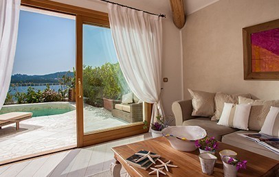 Luxury Suite sea view with private pool 
