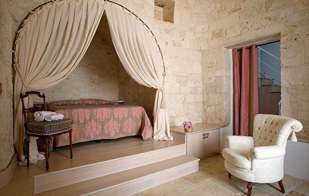 Le Alcove