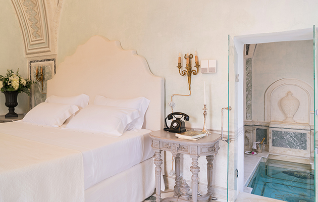 De Luxe Superior Room
