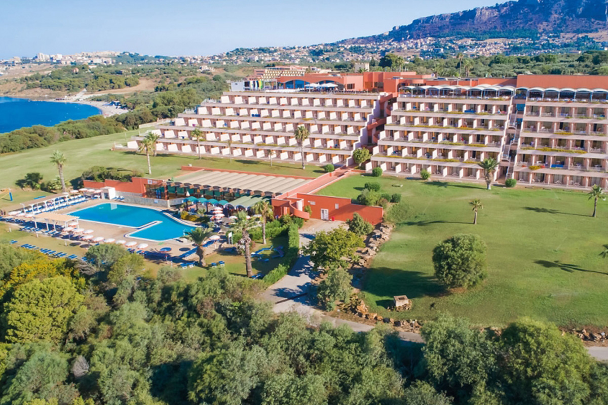 Mangia s Omnia Resort Torre del Barone