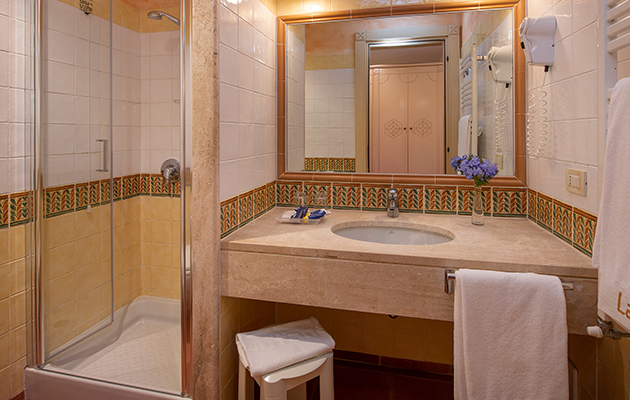 Lantana Resort