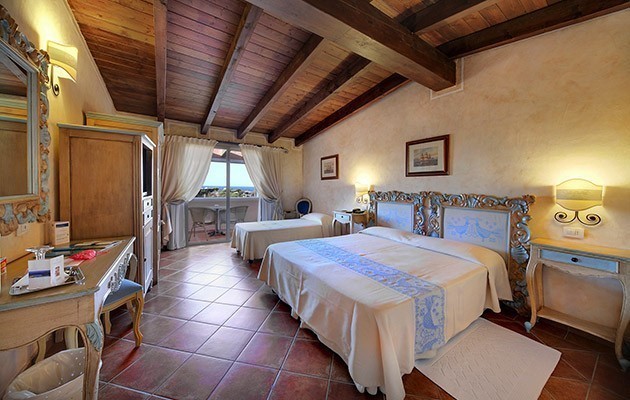 Colonna Resort